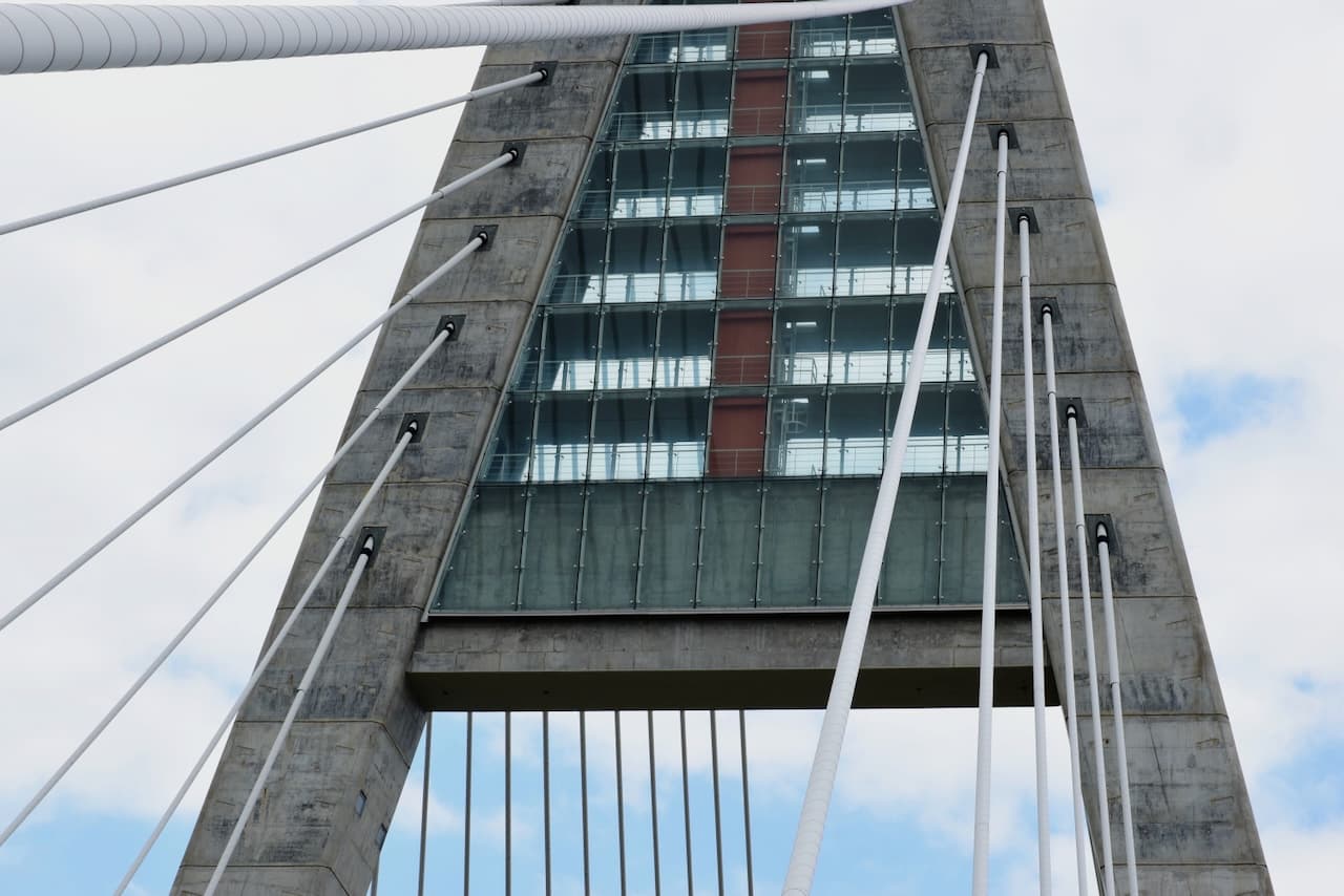 Tubos como soporte para una obra de Ingeniería Civil